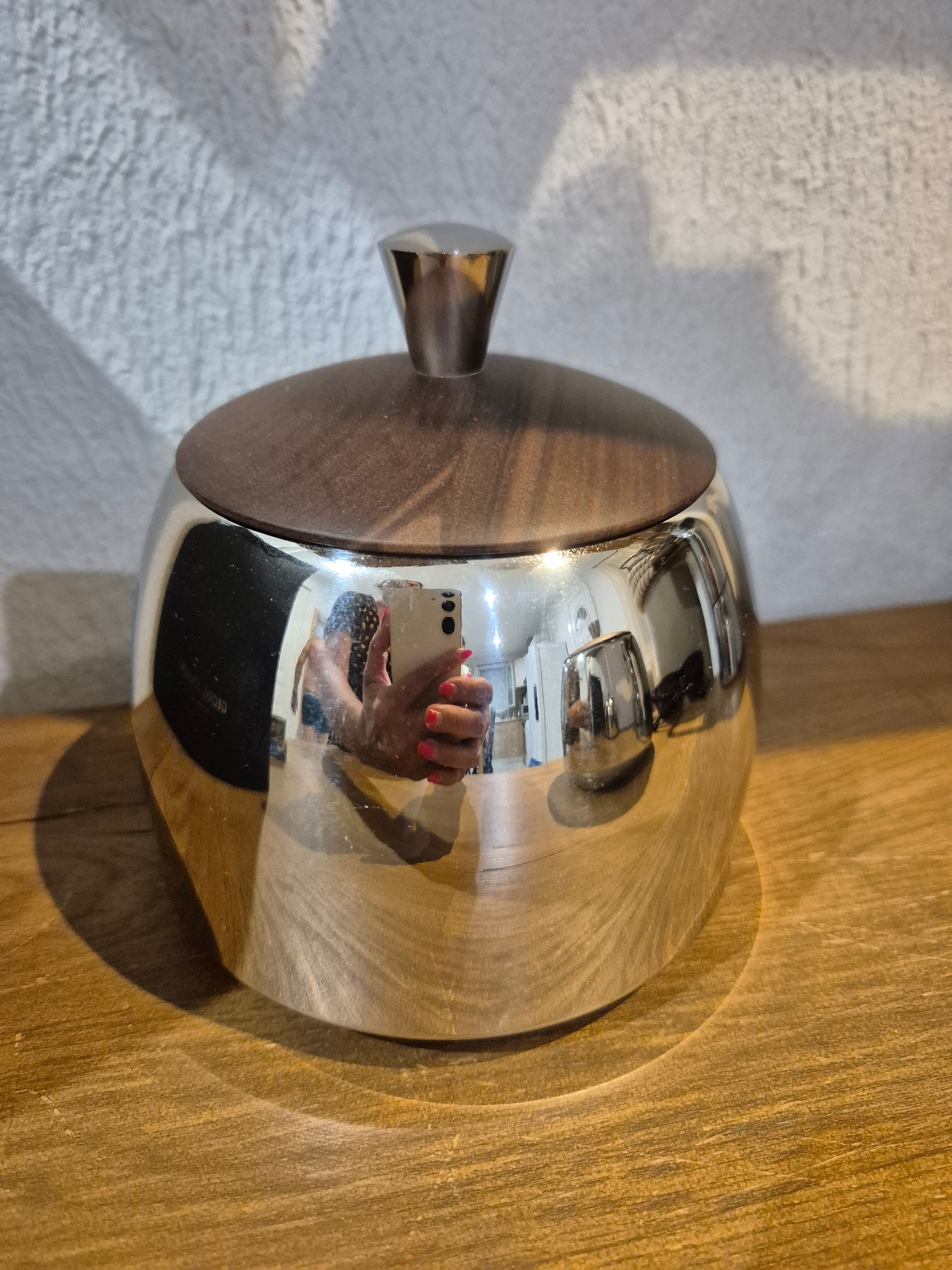 Pot a café inox et bois de noyer